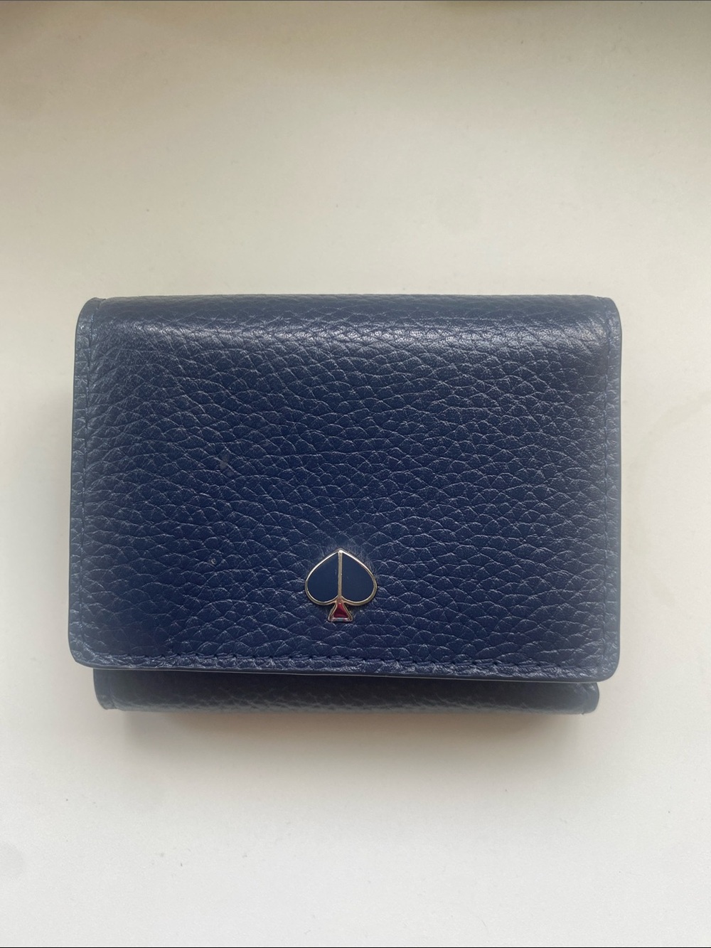 kate spade navy pebbled leather key & card holder with spade emblem